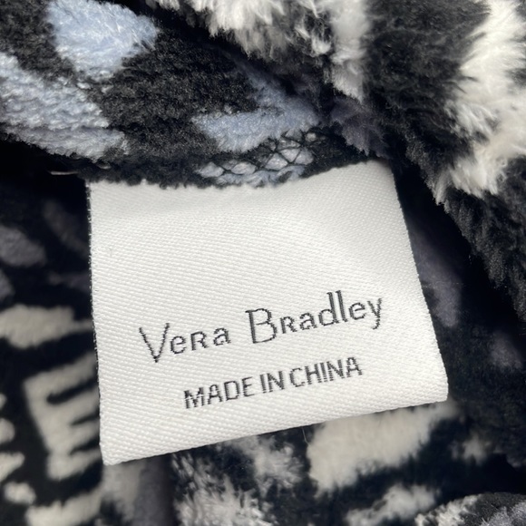 Vera Bradley Paisley Noir Throw Blanket Black White 80x 50 - Picture 5 of 7